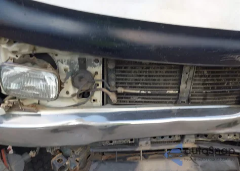 1997 Toyota Tacoma Base V6 z USA, uszkodzony, nr VIN 4TAWN72N2VZ230571